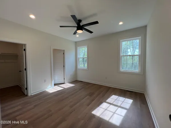 $2,000 | 405 James Street, Vass, NC 28394