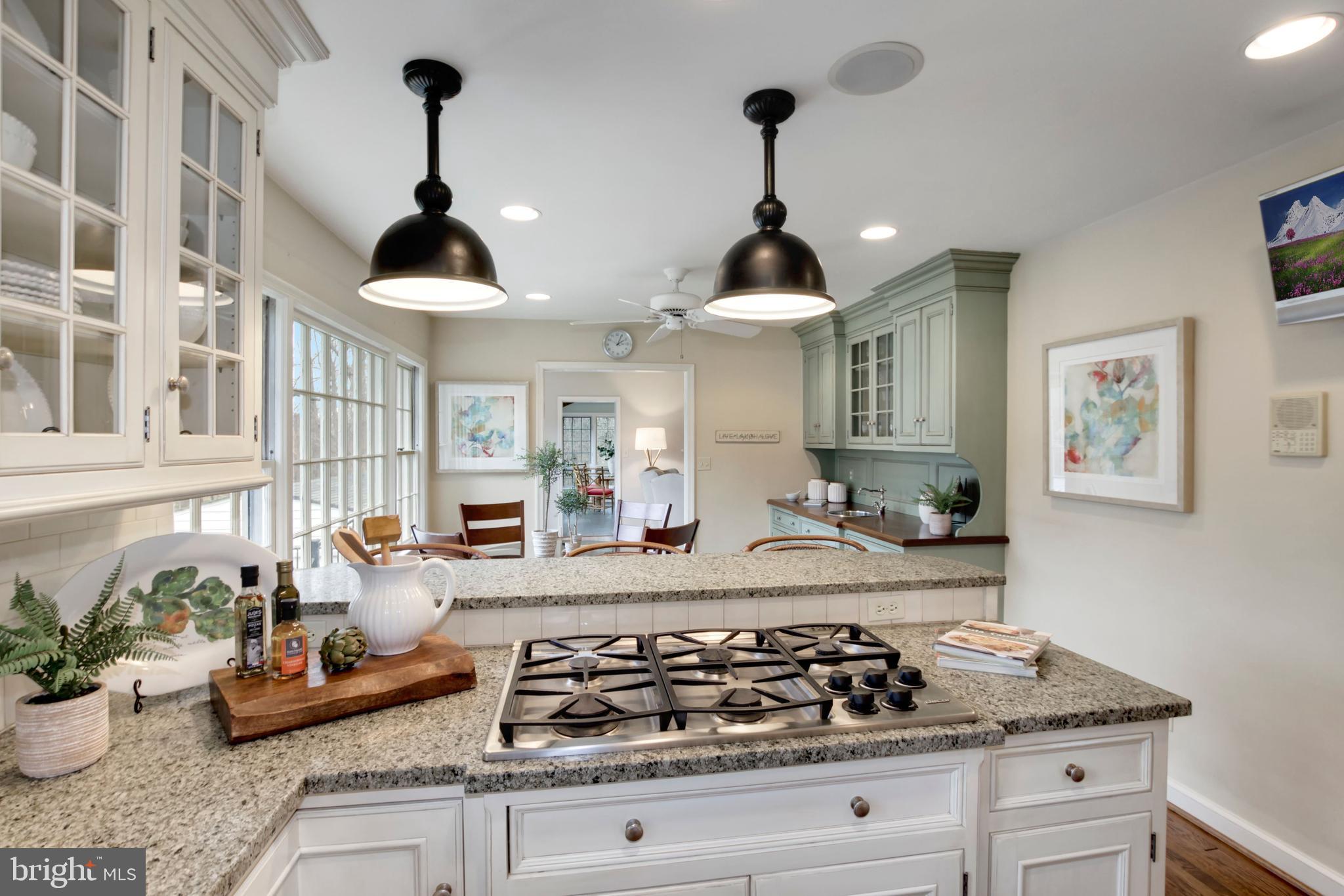 8315 Burdette Road Bethesda, MD 20817 - Photo 5 of 48 Kitchen opens into the breakfast room