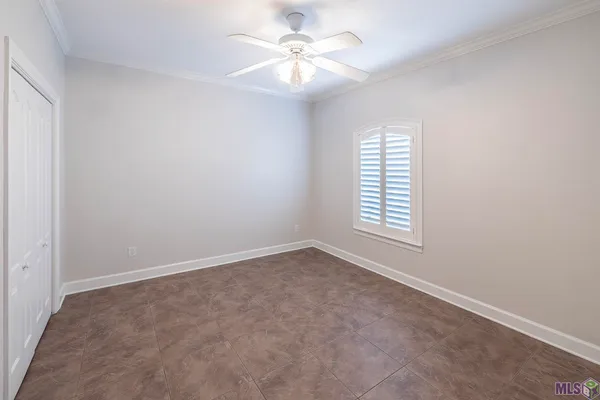 $429,000 | 214 Lake Decade Court, Houma, LA 70360