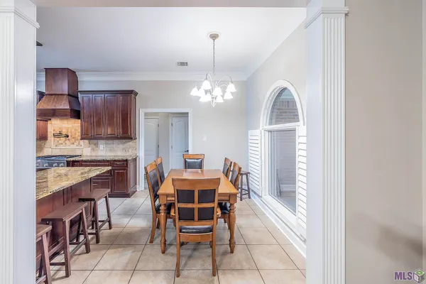 $429,000 | 214 Lake Decade Court, Houma, LA 70360