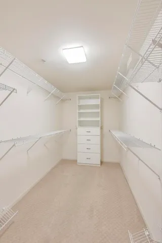 $399,000 | 425 Village Green South, Unit 213, Lincolnshire, IL 60069