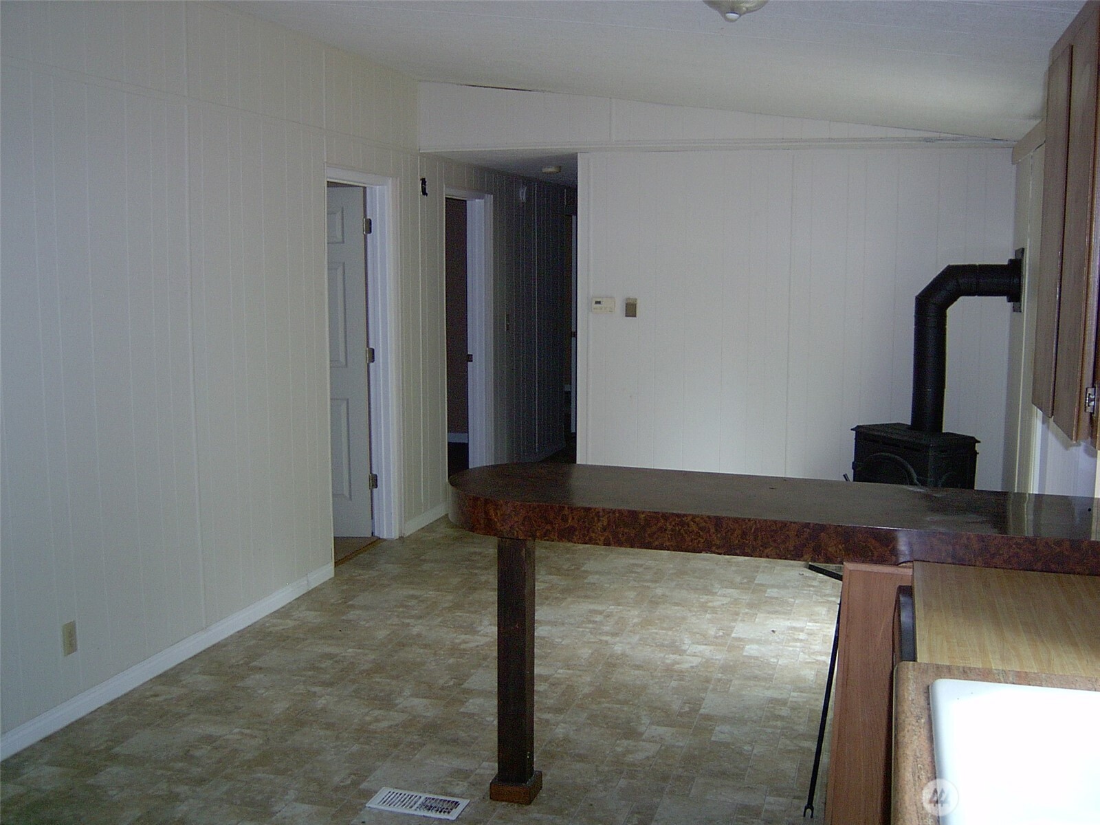 7992 Maple Point Drive Clinton, WA 98236 - Photo 10 of 25 Gallery Image 10