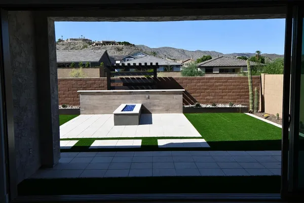 $3,595 | 820 East Ashurst Drive, Phoenix, AZ 85048