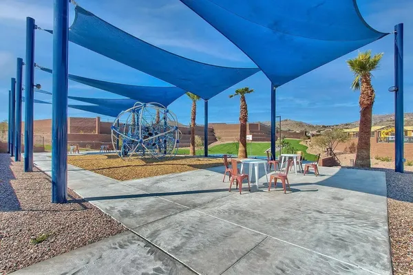 $3,595 | 820 East Ashurst Drive, Phoenix, AZ 85048