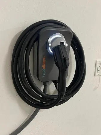 $3,595 | 820 East Ashurst Drive, Phoenix, AZ 85048