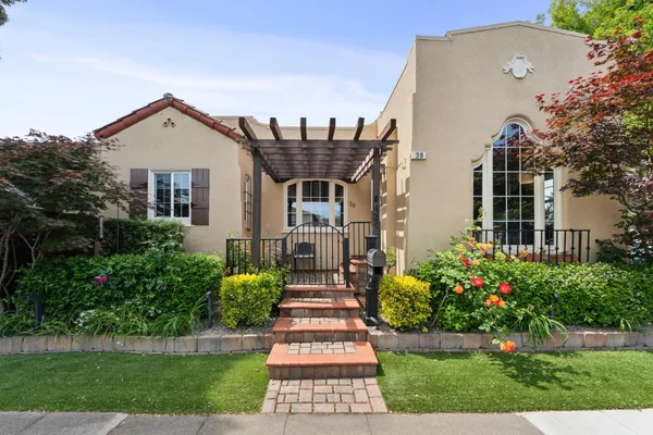 $2,800,000 | 39 Humboldt Road, Burlingame, CA 94010