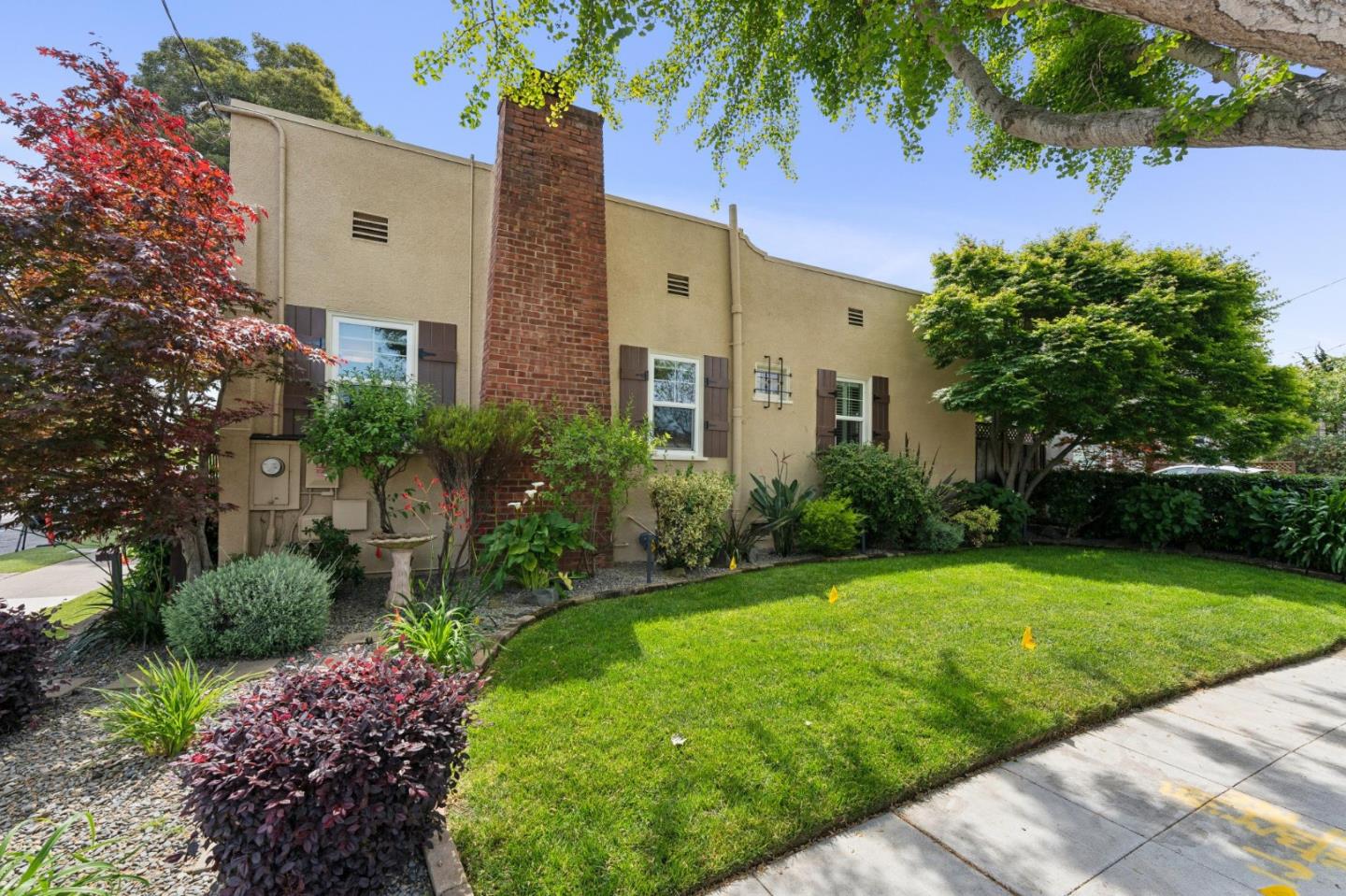 39 Humboldt Road Burlingame, CA 94010 - Photo 7 of 82
