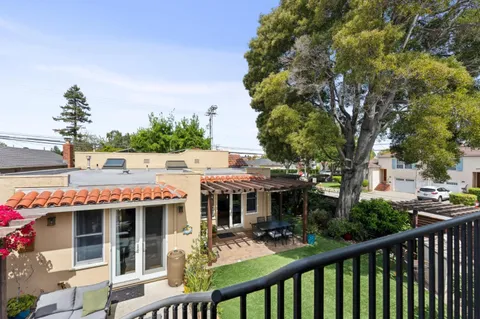 $2,650,000 | 39 Humboldt Road, Burlingame, CA 94010