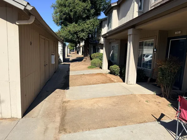 $539,900 | 4781 North Polk Avenue, Fresno, CA 93722