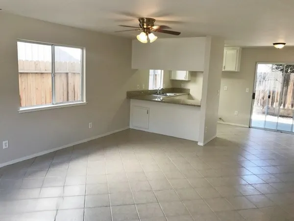 $539,900 | 4781 North Polk Avenue, Fresno, CA 93722