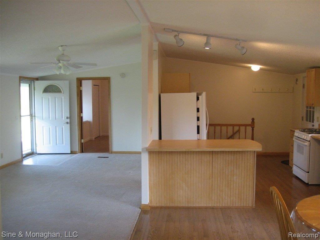 4731 Jeddo Road Fort Gratiot, MI 48059 - Photo 13 of 22 M - Living & Kitchen areas.JPG