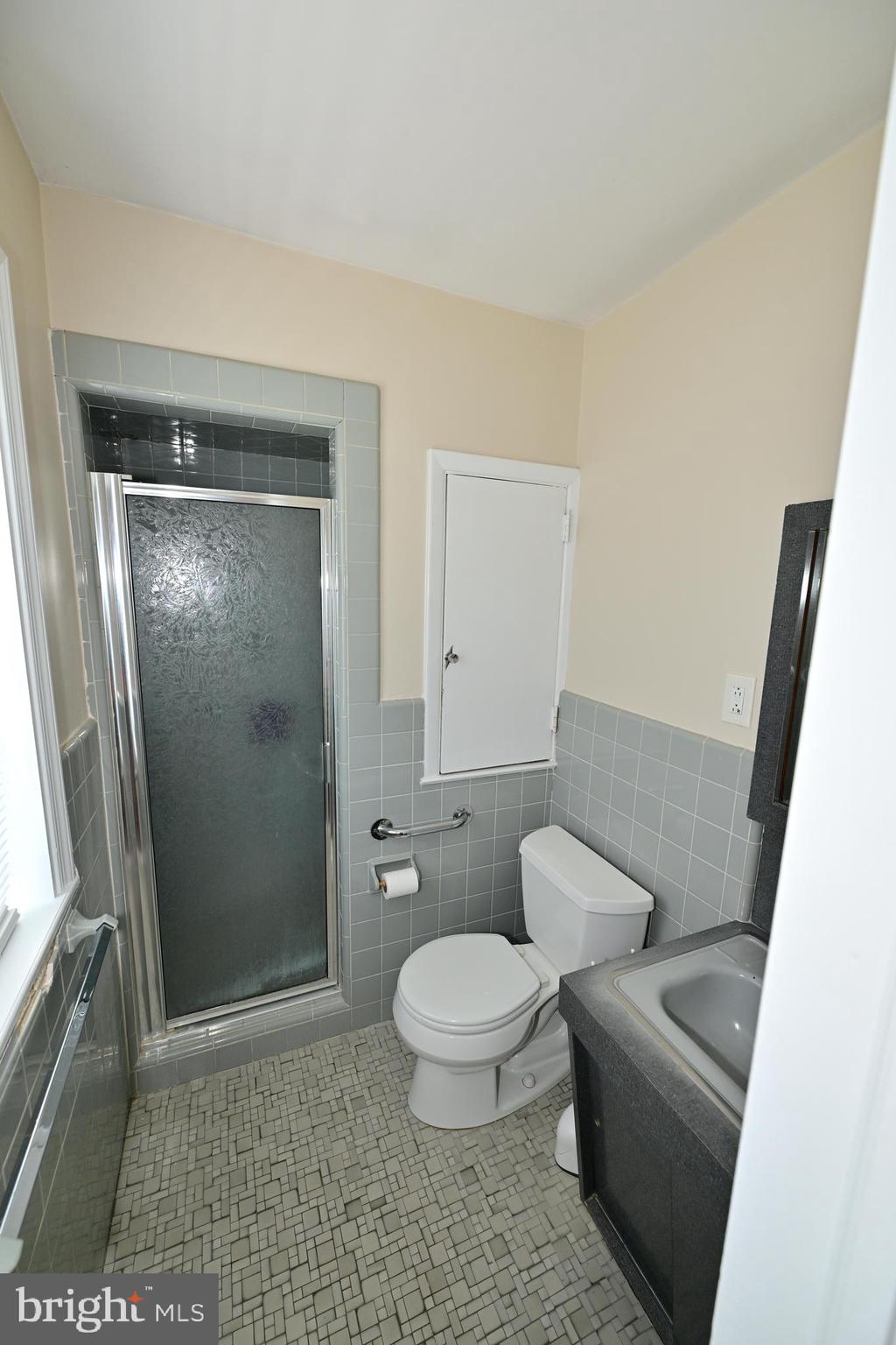 446 Twickenham Road Glenside, PA 19038 - Photo 32 of 38 Gallery Image 32