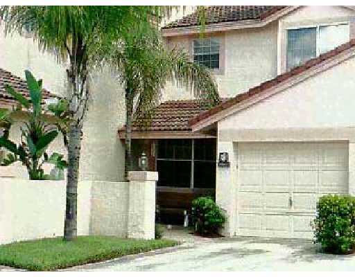 20950 Vía Oleander, Unit B Boca Raton, FL 33428 - Photo 1 of 1 Primary Photo