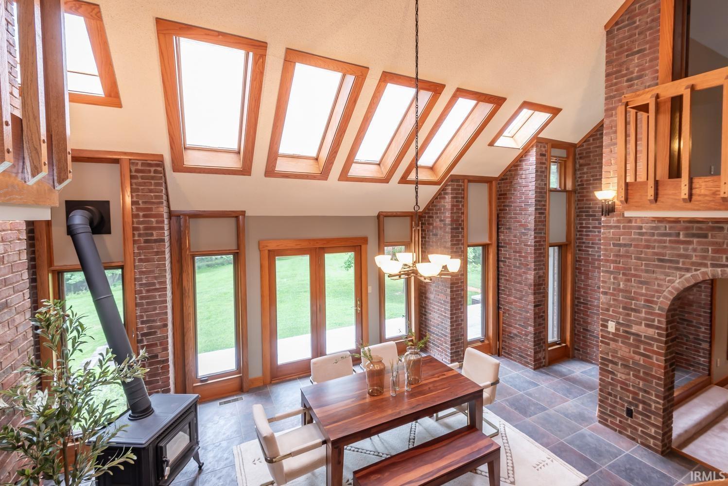 5430 East James Road Bloomington, IN 47408 - Photo 32 of 50 Gallery Image 32