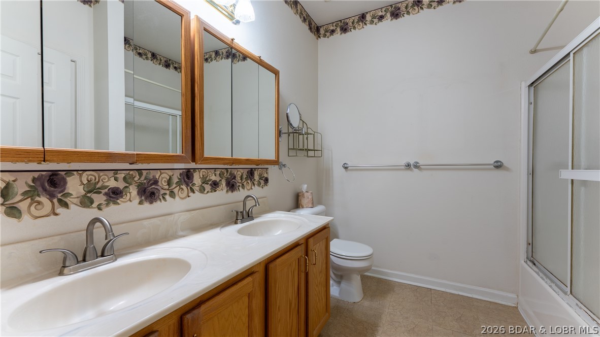 1725 Oak Bend Road Northeast Sunrise Beach, MO 65079 - Photo 9 of 31