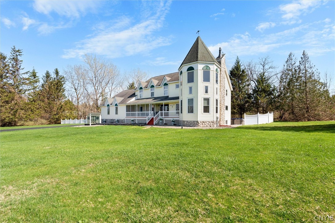 43 Lakeshore Road Oswego, NY 13126 - Photo 2 of 49