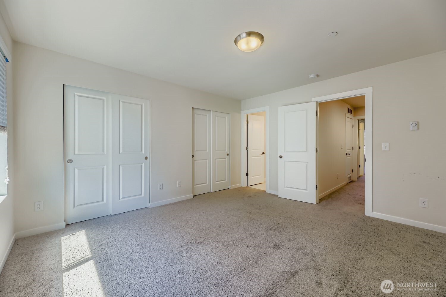 15720 Meadow Road, Unit A6 Lynnwood, WA 98087 - Photo 17 of 30