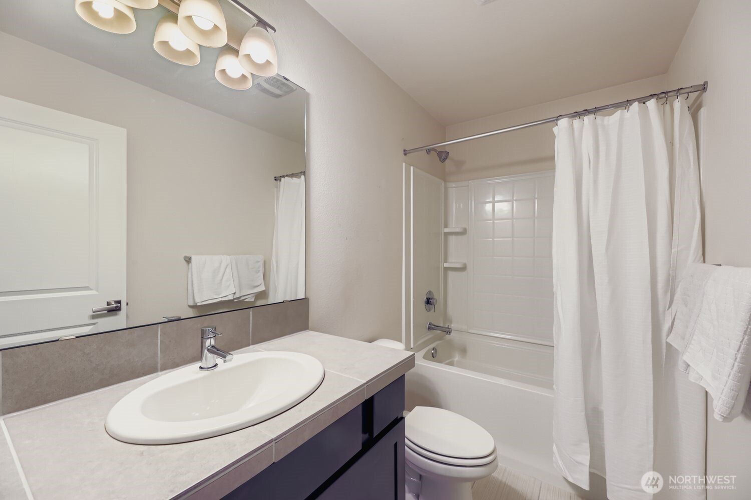 15720 Meadow Road, Unit A6 Lynnwood, WA 98087 - Photo 22 of 30