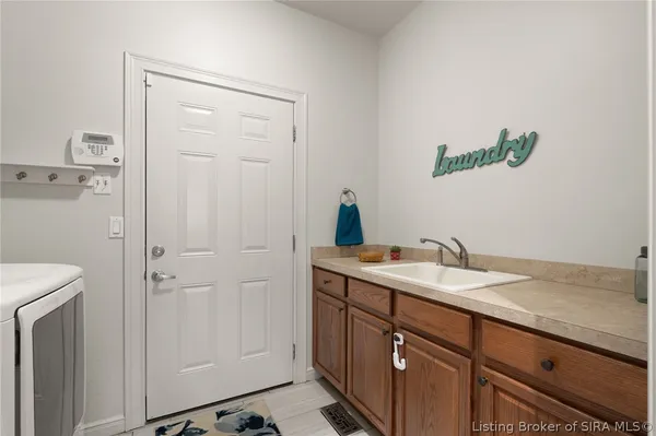 $549,000 | 512 Autumn Grove Circle, New Albany, IN 47150