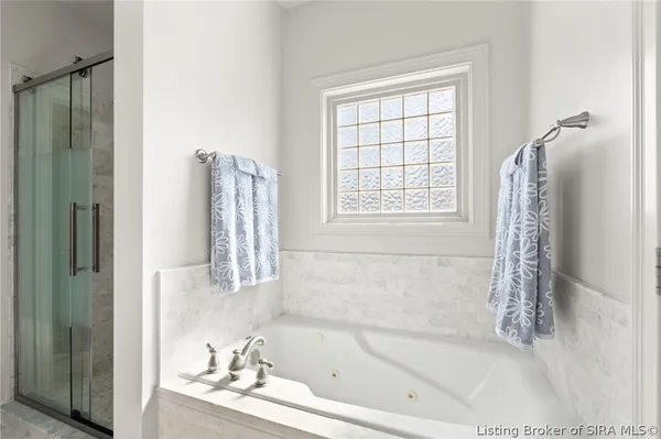 $549,000 | 512 Autumn Grove Circle, New Albany, IN 47150