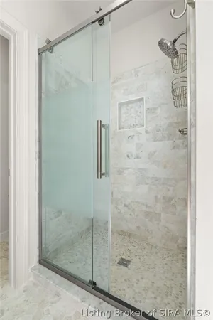 $549,000 | 512 Autumn Grove Circle, New Albany, IN 47150