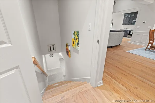 $549,000 | 512 Autumn Grove Circle, New Albany, IN 47150