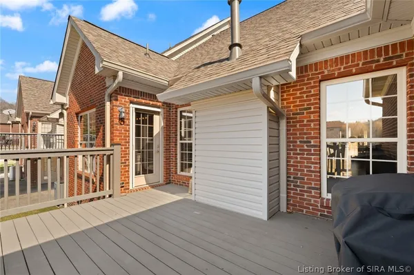 $549,000 | 512 Autumn Grove Circle, New Albany, IN 47150