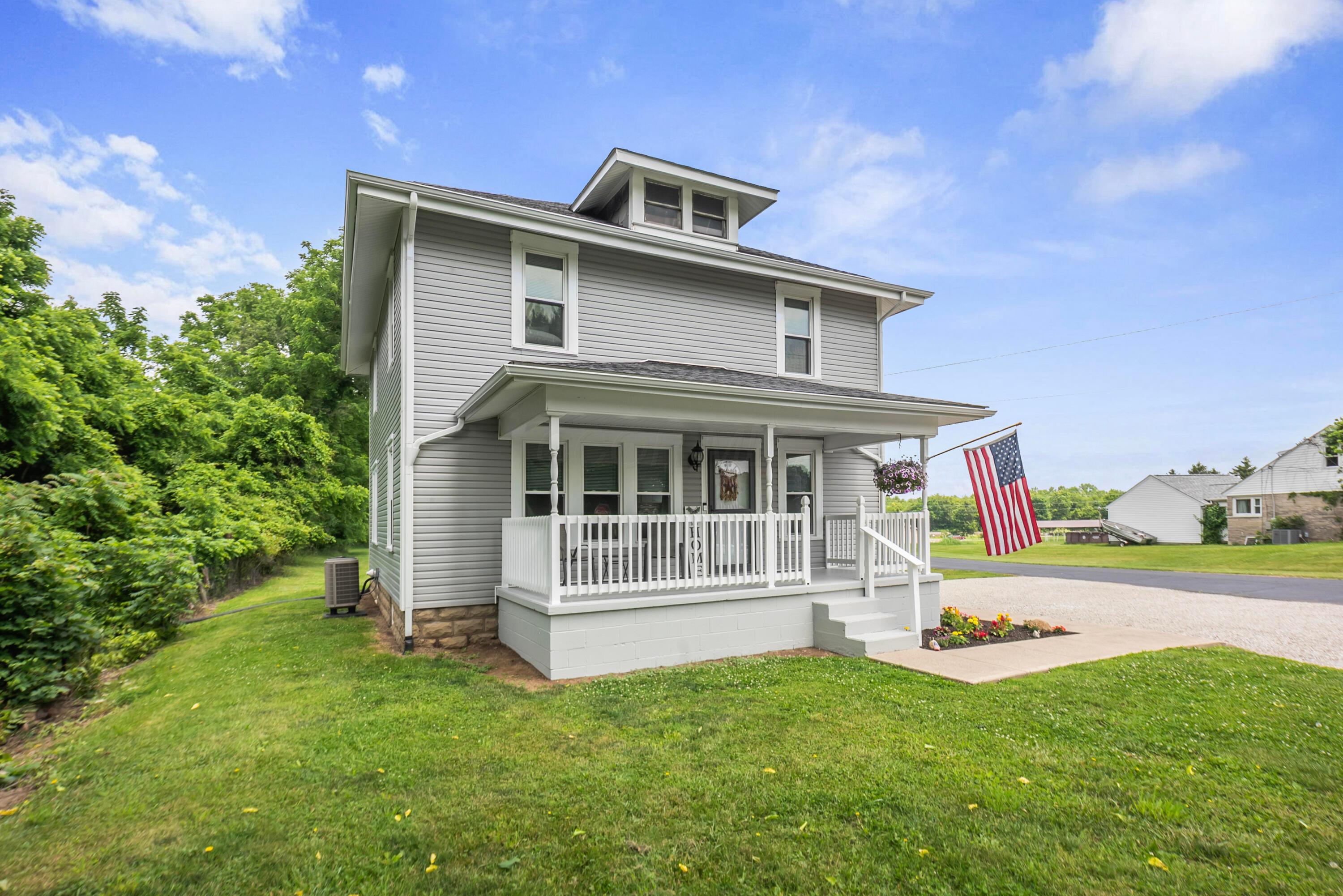 1125 Sugar Grove Road Southeast Lancaster, OH 43130 - Photo 1 of 39