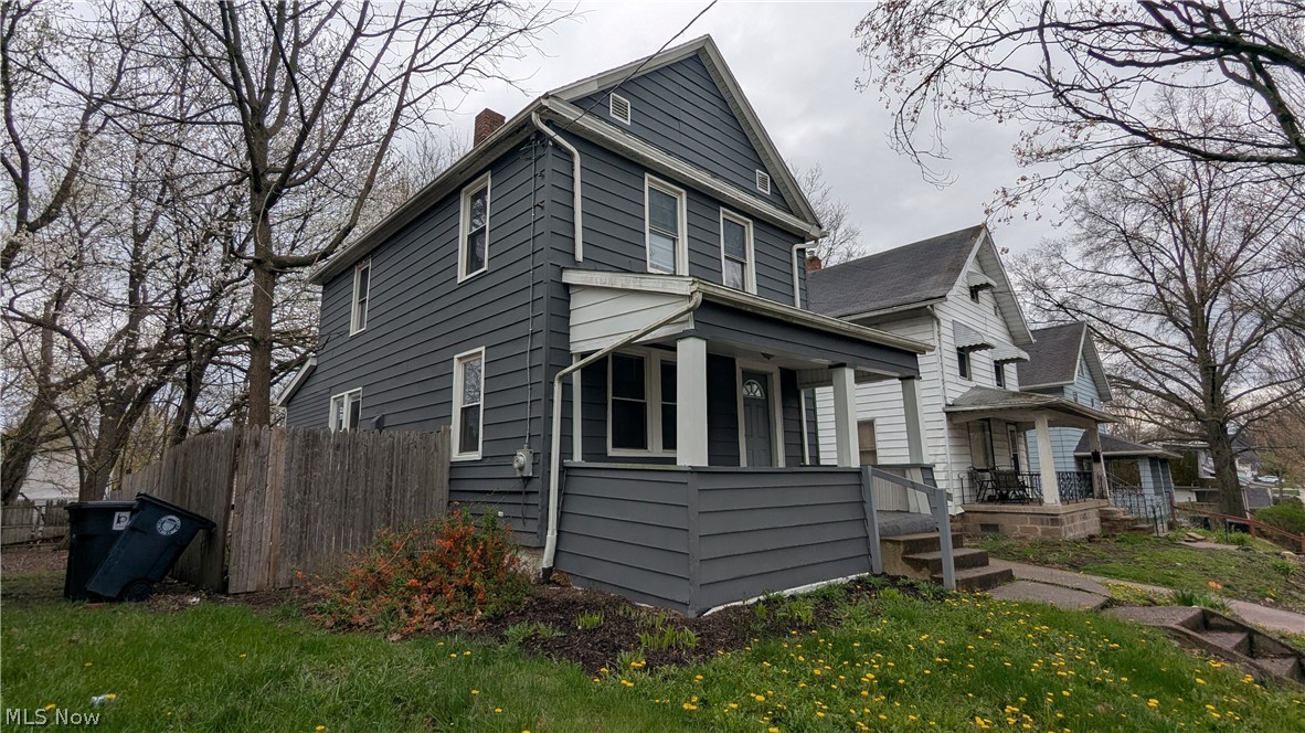 379 Homestead Street Akron, OH 44306 - Photo 5 of 45