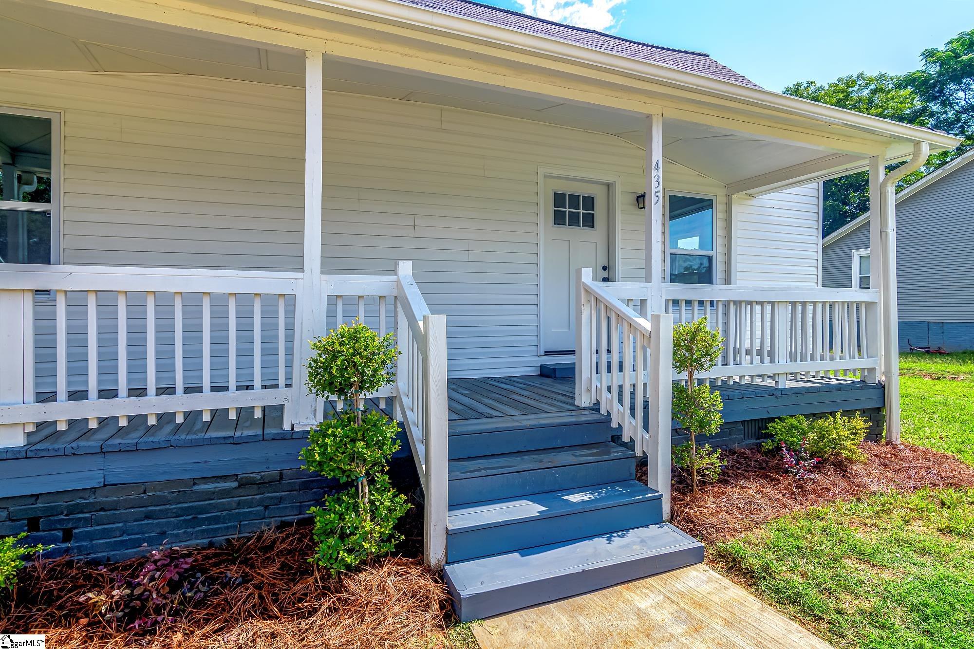 435 Buncombe Street Woodruff, SC 29388 - Photo 4 of 34 Gallery Image 4