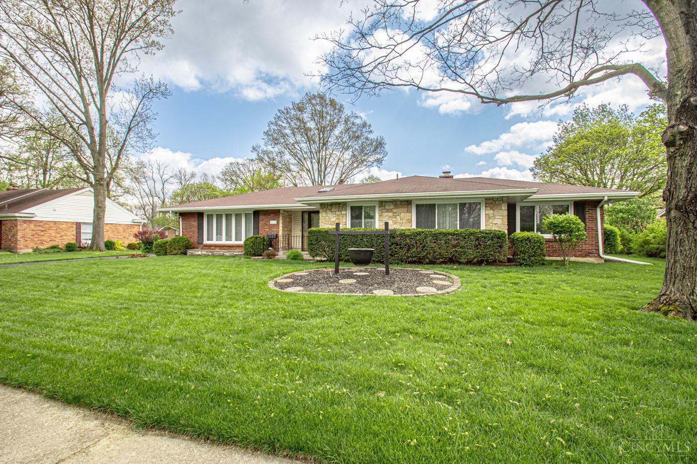 5148 Bigger Road Kettering, OH 45440 - Photo 1 of 46 Gallery Image 1