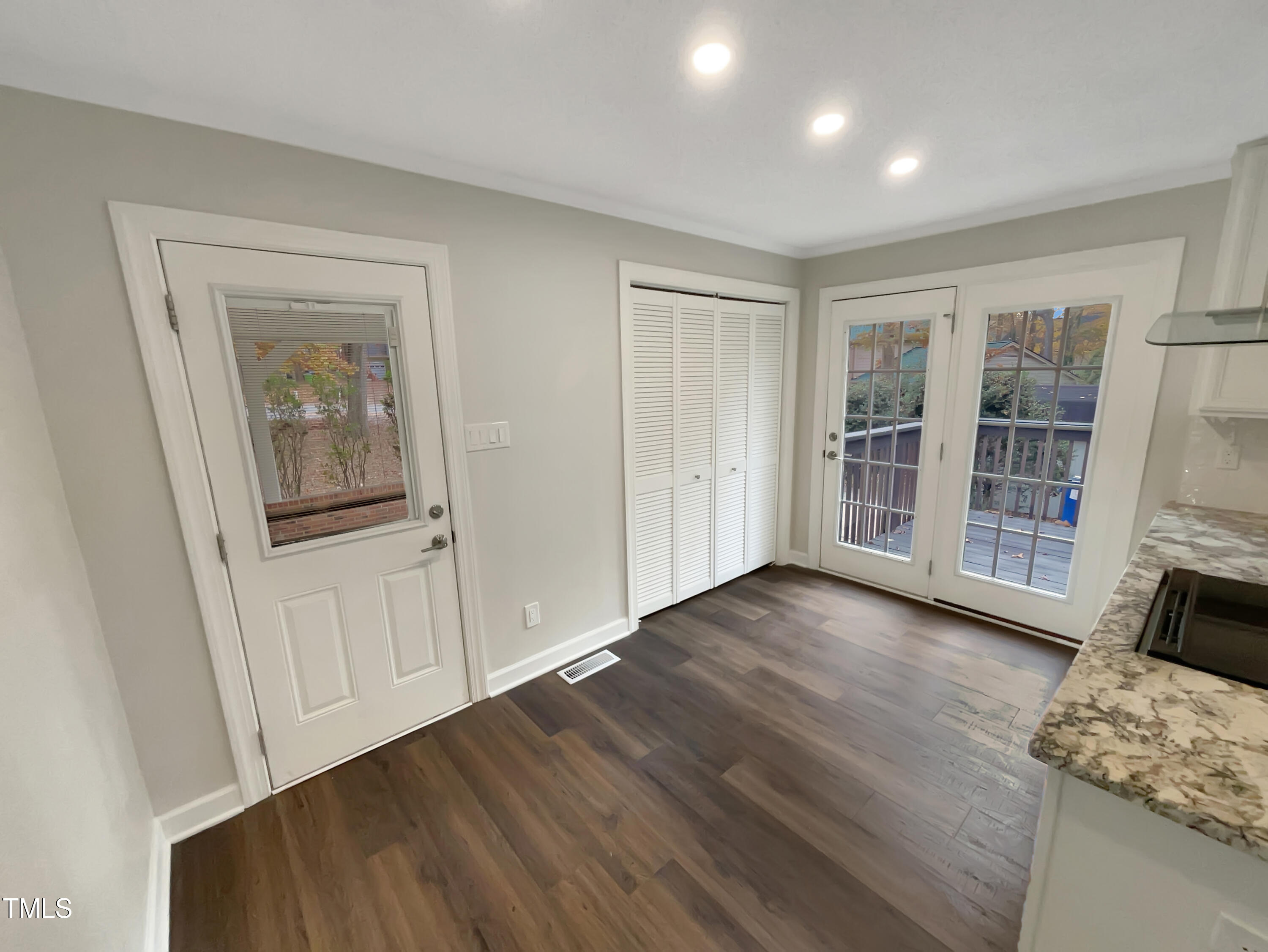 6513 Raceview Terrace Raleigh, NC 27615 - Photo 9 of 18 photo_11