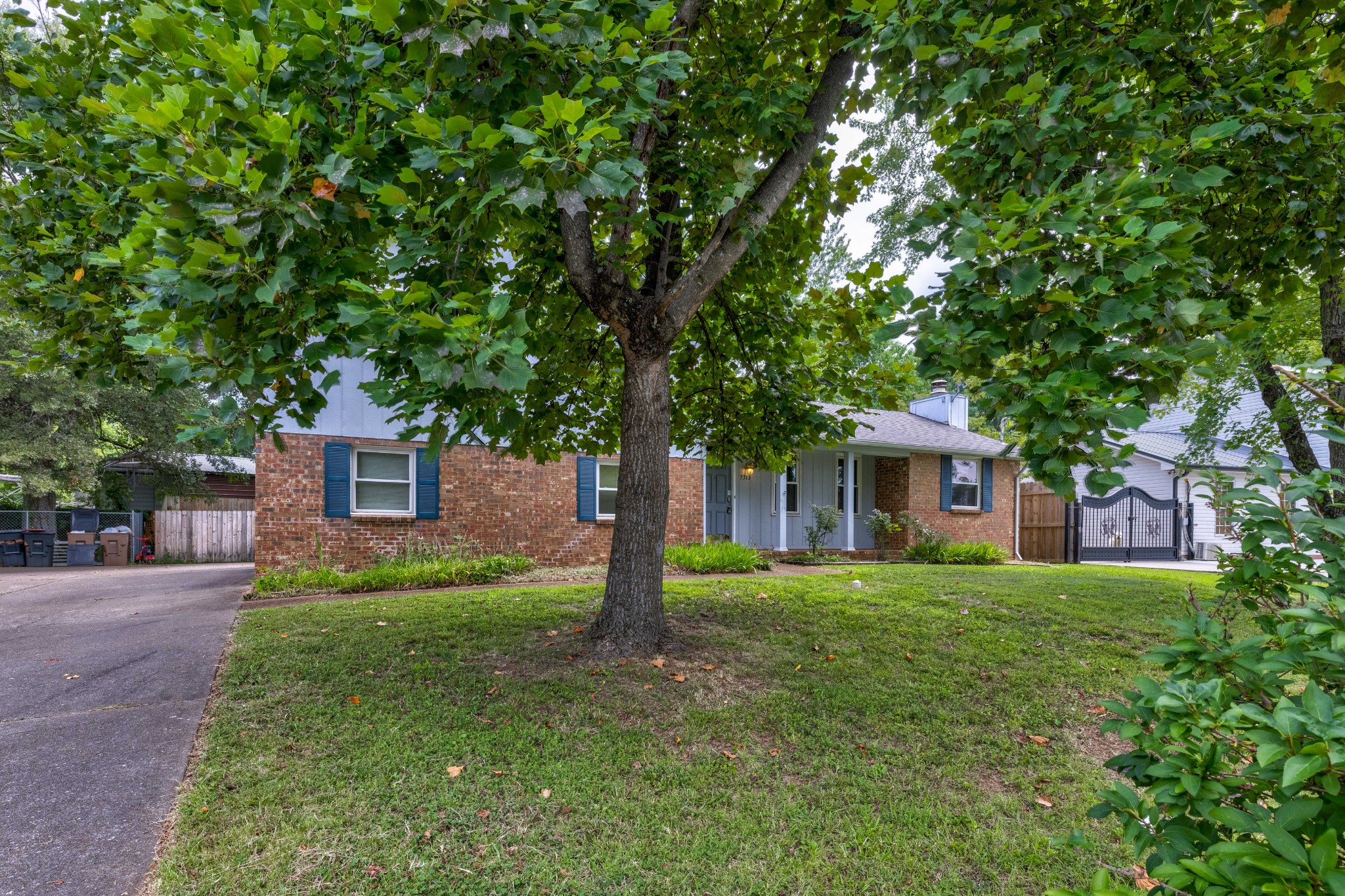3312 Country Way Road Antioch, TN 37013 - Photo 3 of 35 a front view of a house with yard and tree