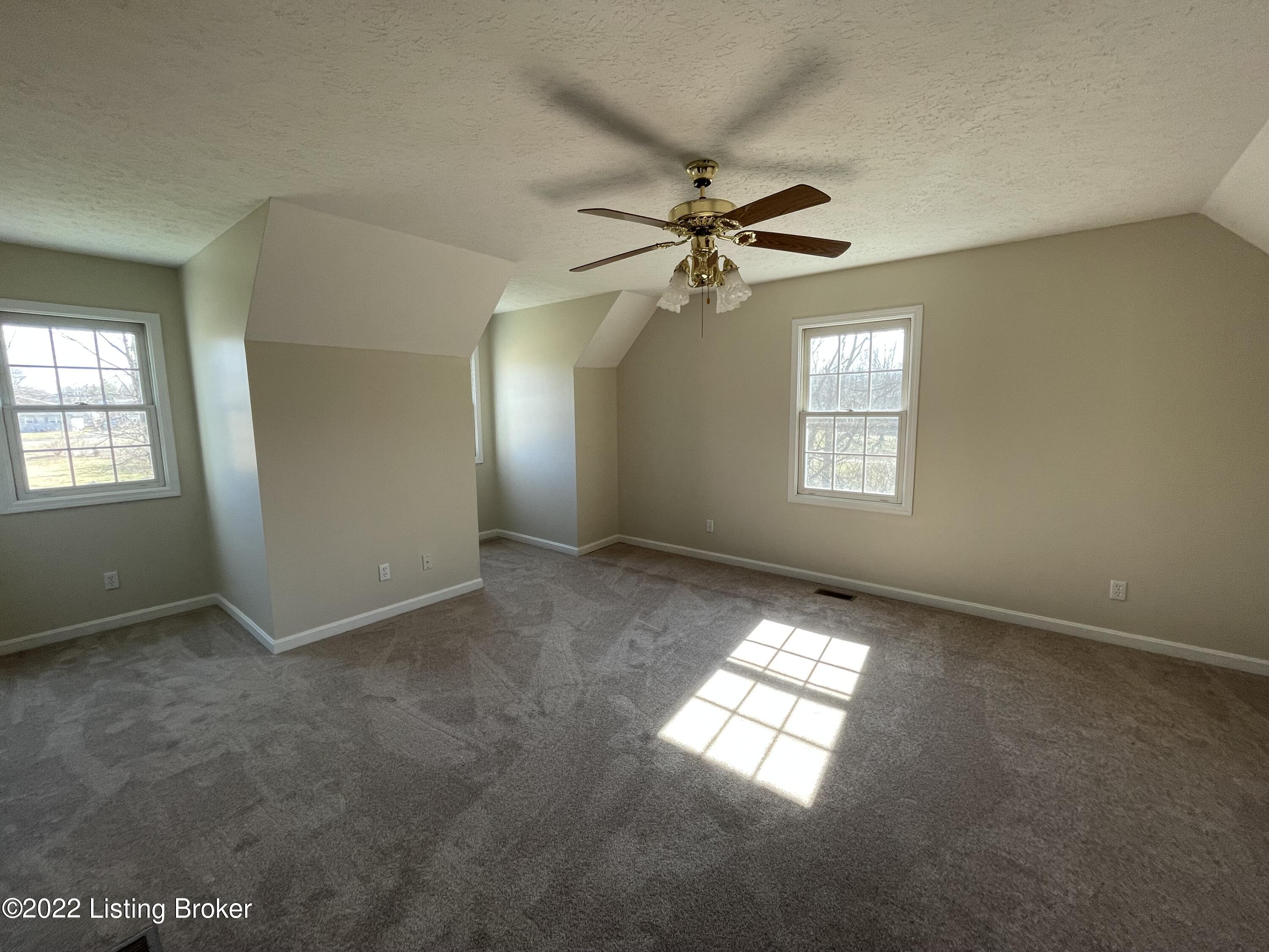 6023 Cooper Chapel Road Louisville, KY 40229 - Photo 14 of 22 IMG-6086