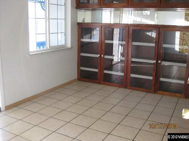 1701 Radcliffe Drive Reno, NV 89502 - Photo 3 of 7 a view of an empty room and window
