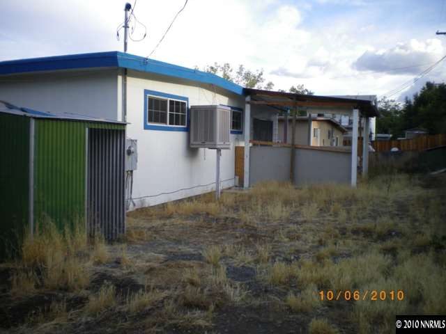1701 Radcliffe Drive Reno, NV 89502 - Photo 7 of 7 a front view of a house with a yard