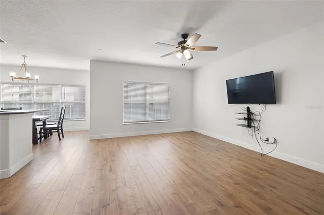 $489,900 | 5950 Beaconpark Street, Lithia, FL 33547