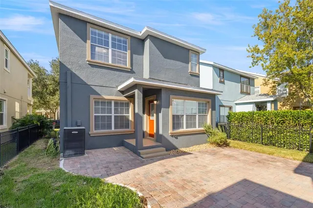 $489,900 | 5950 Beaconpark Street, Lithia, FL 33547