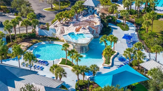 $489,900 | 5950 Beaconpark Street, Lithia, FL 33547