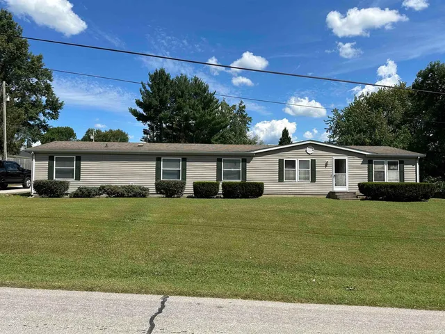 $249,900 | 4092 Tunnelton Road, Bedford, IN 47421