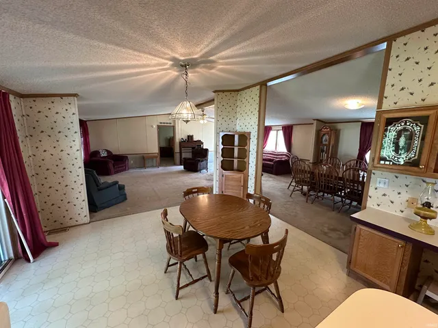 $249,900 | 4092 Tunnelton Road, Bedford, IN 47421