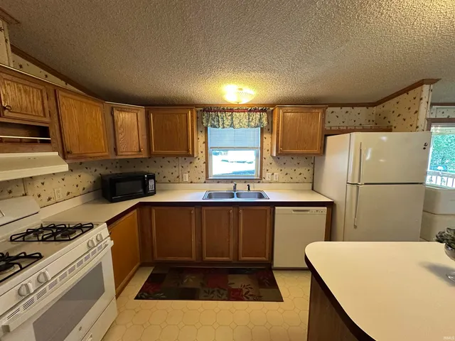 $249,900 | 4092 Tunnelton Road, Bedford, IN 47421