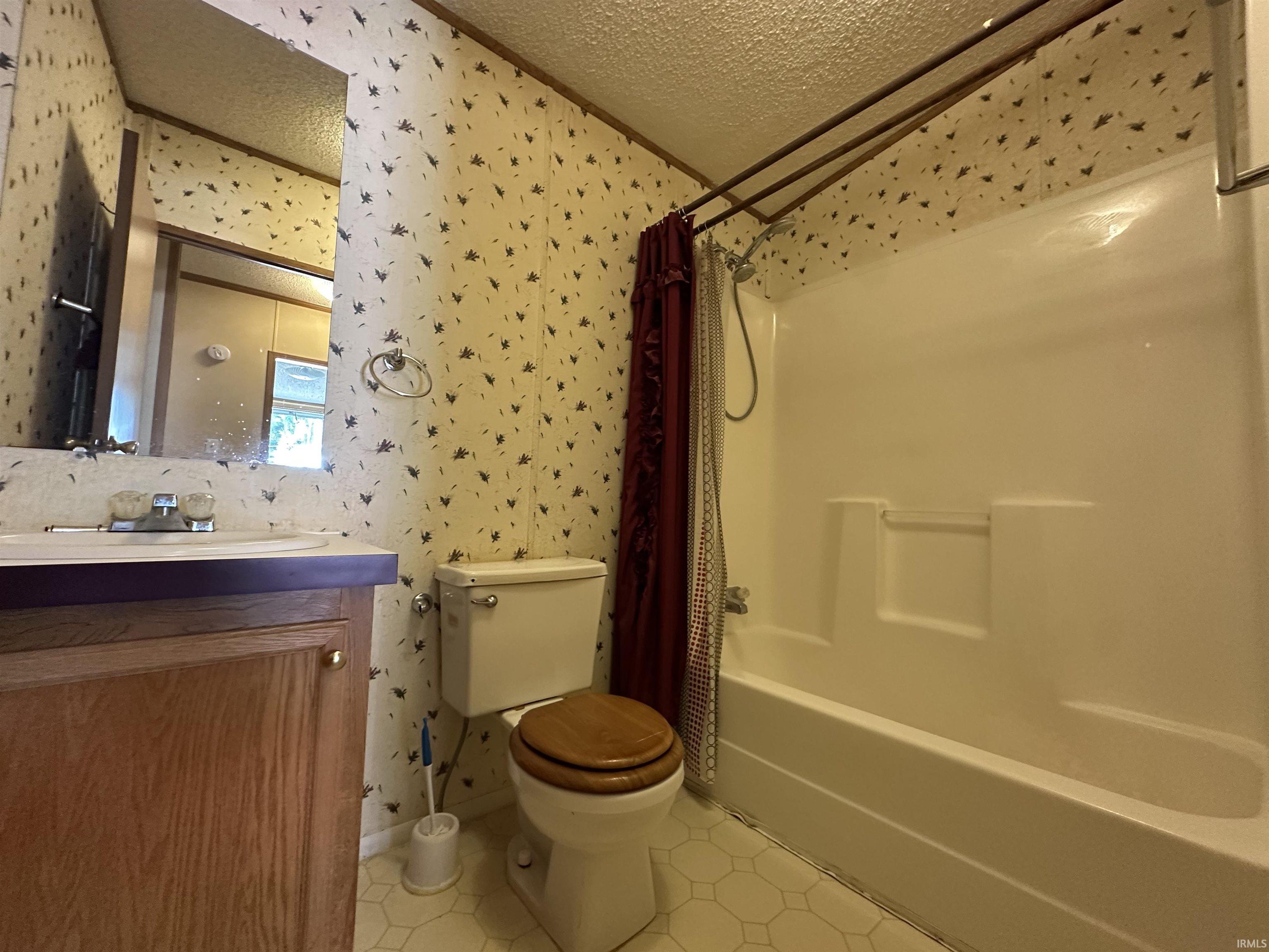 4092 Tunnelton Road Bedford, IN 47421 - Photo 30 of 36 Gallery Image 30