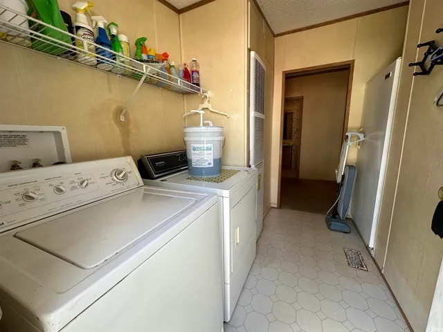 $249,900 | 4092 Tunnelton Road, Bedford, IN 47421