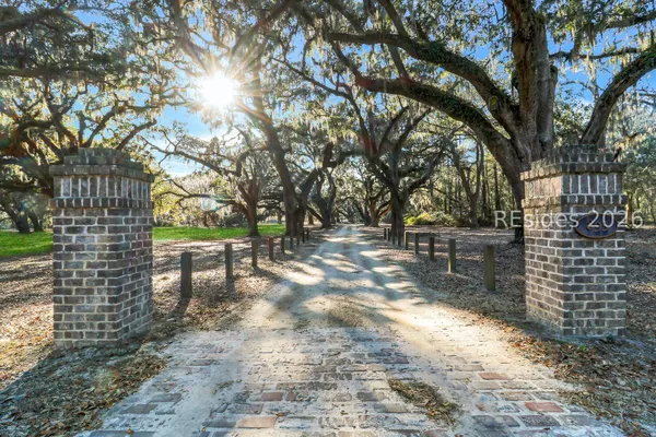 $1,799,000 | 893 Grays Highway, Ridgeland, SC 29936