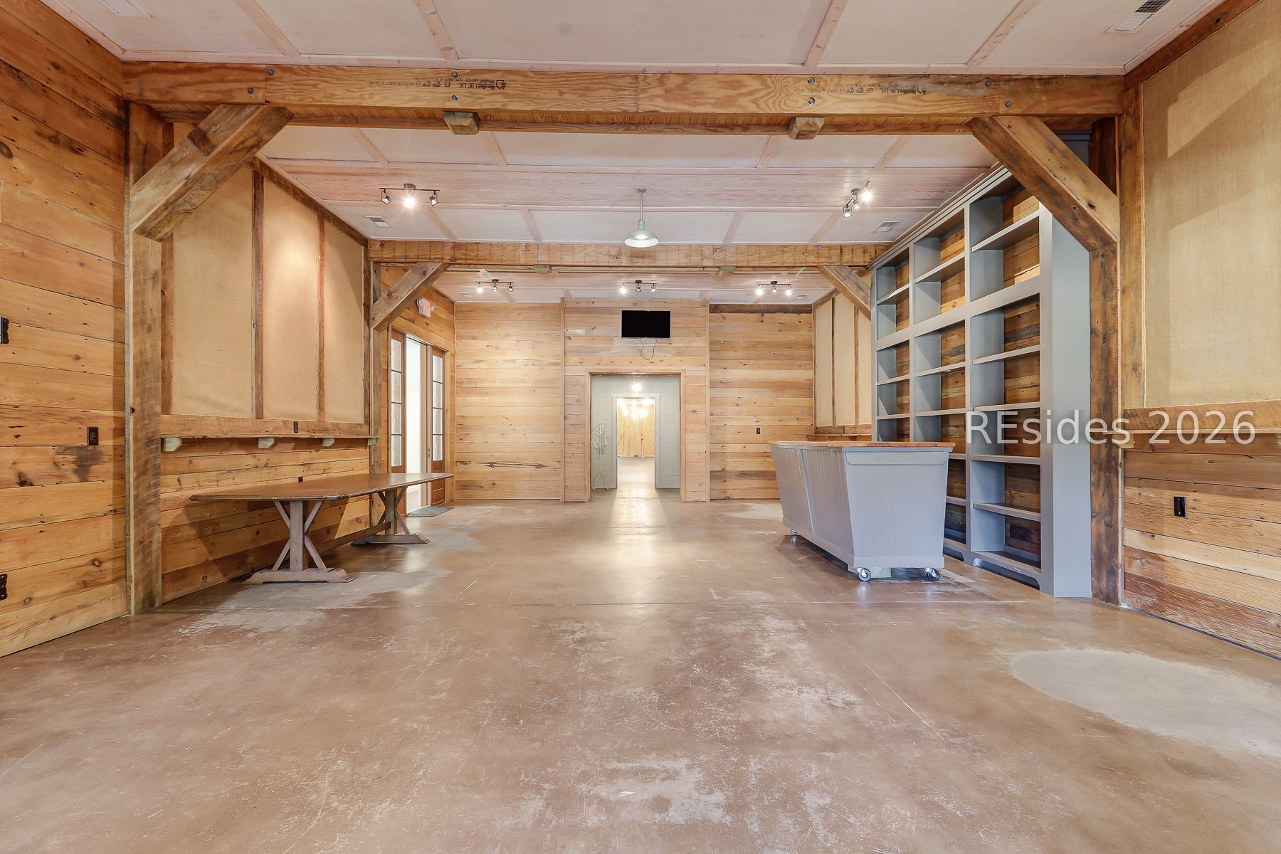 893 Grays Highway Ridgeland, SC 29936 - Photo 36 of 69 Bar Area/Event Hall