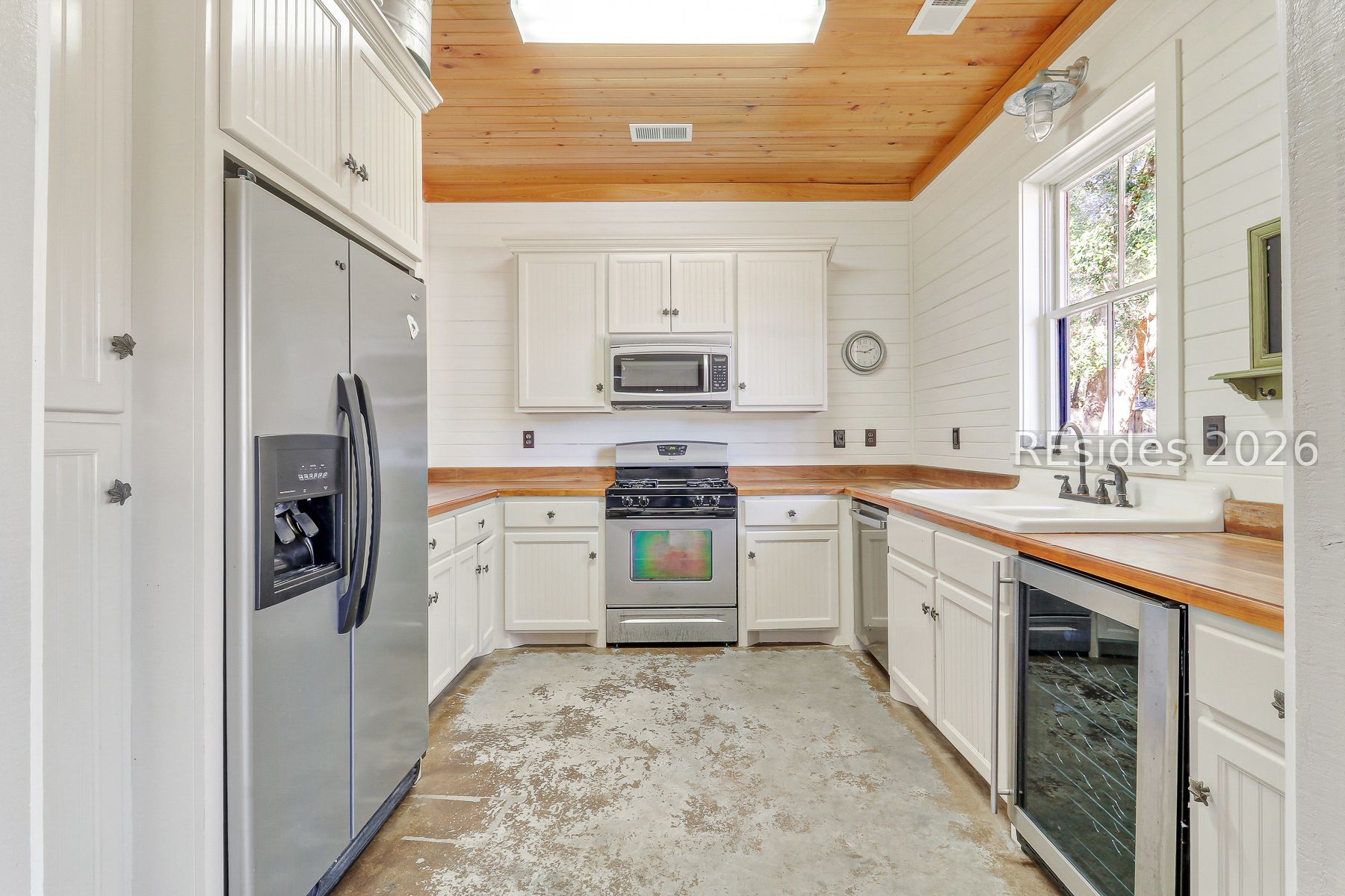 893 Grays Highway Ridgeland, SC 29936 - Photo 52 of 69 Kitchen/Event Space