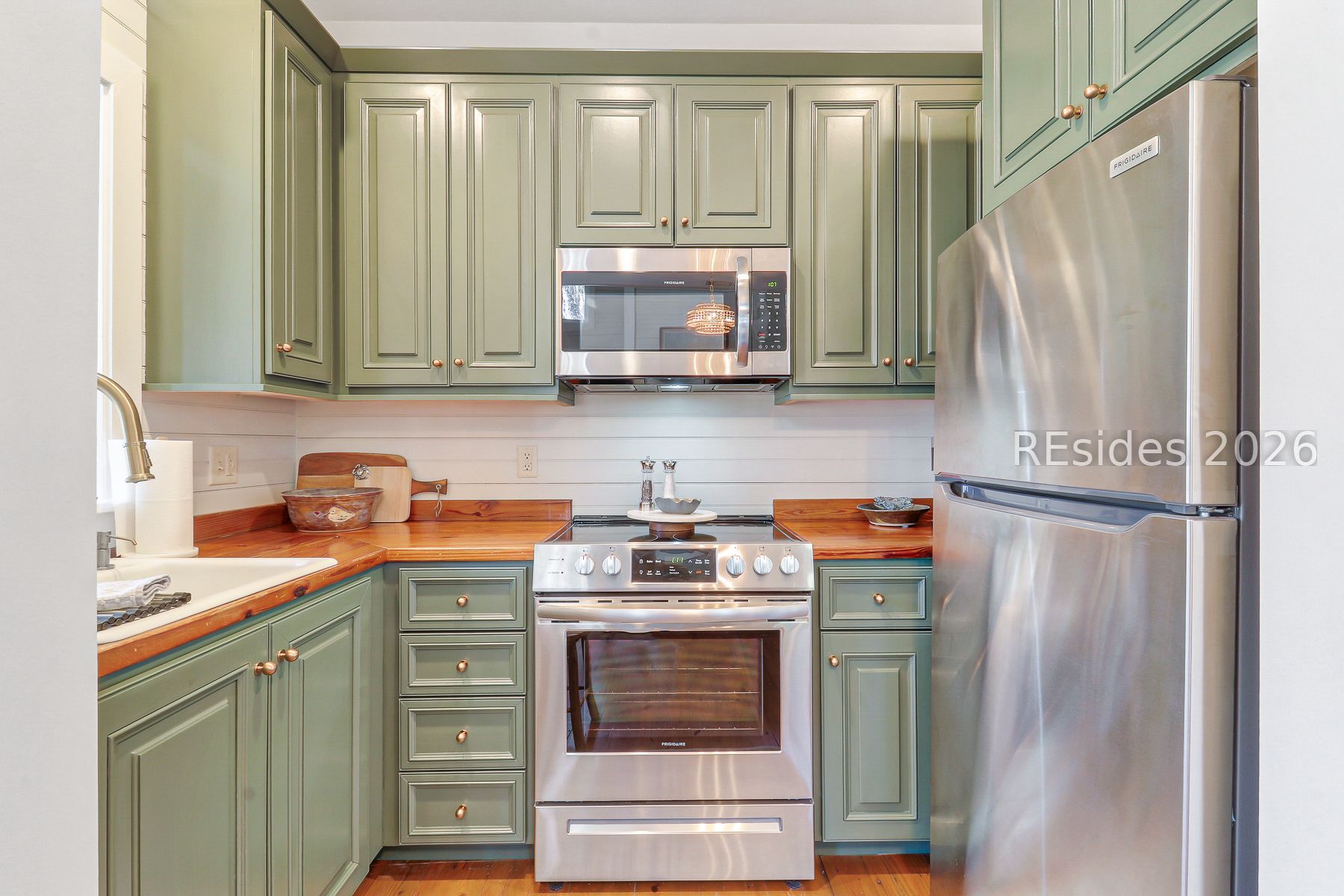 893 Grays Highway Ridgeland, SC 29936 - Photo 10 of 69 Kitchen/Pecan Cottage