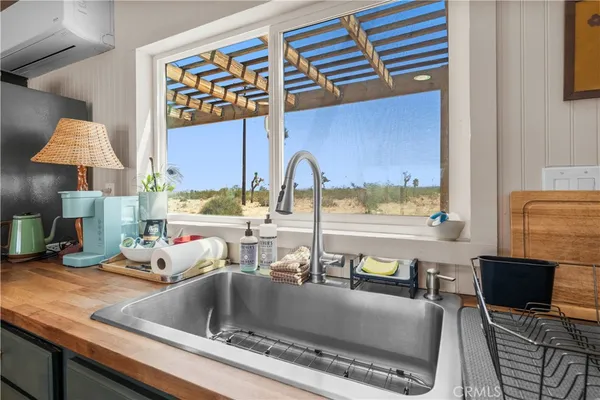 $399,000 | 2750 Gibralter Road, Landers, CA 92285