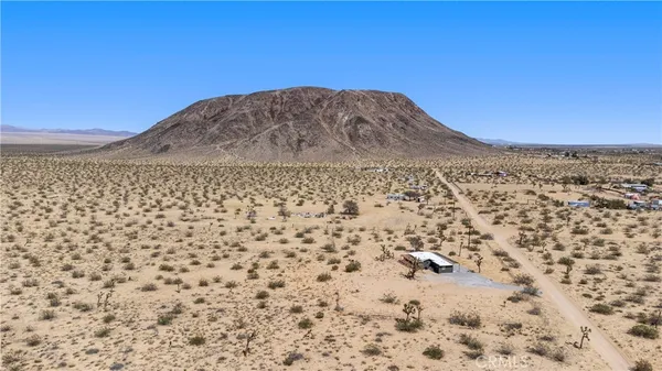 $399,000 | 2750 Gibralter Road, Landers, CA 92285